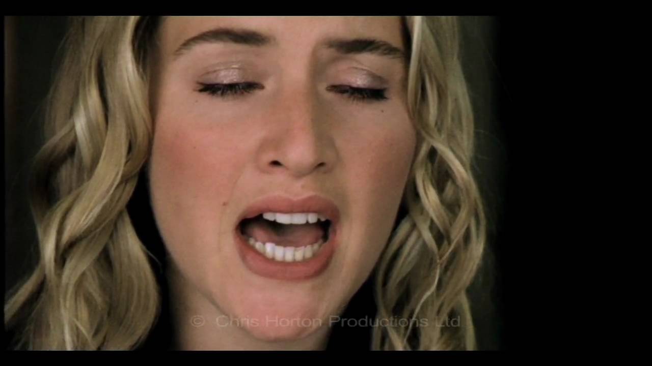 Kate Winslett musikvideo YouTube screengrab Chrishortonproductions.com