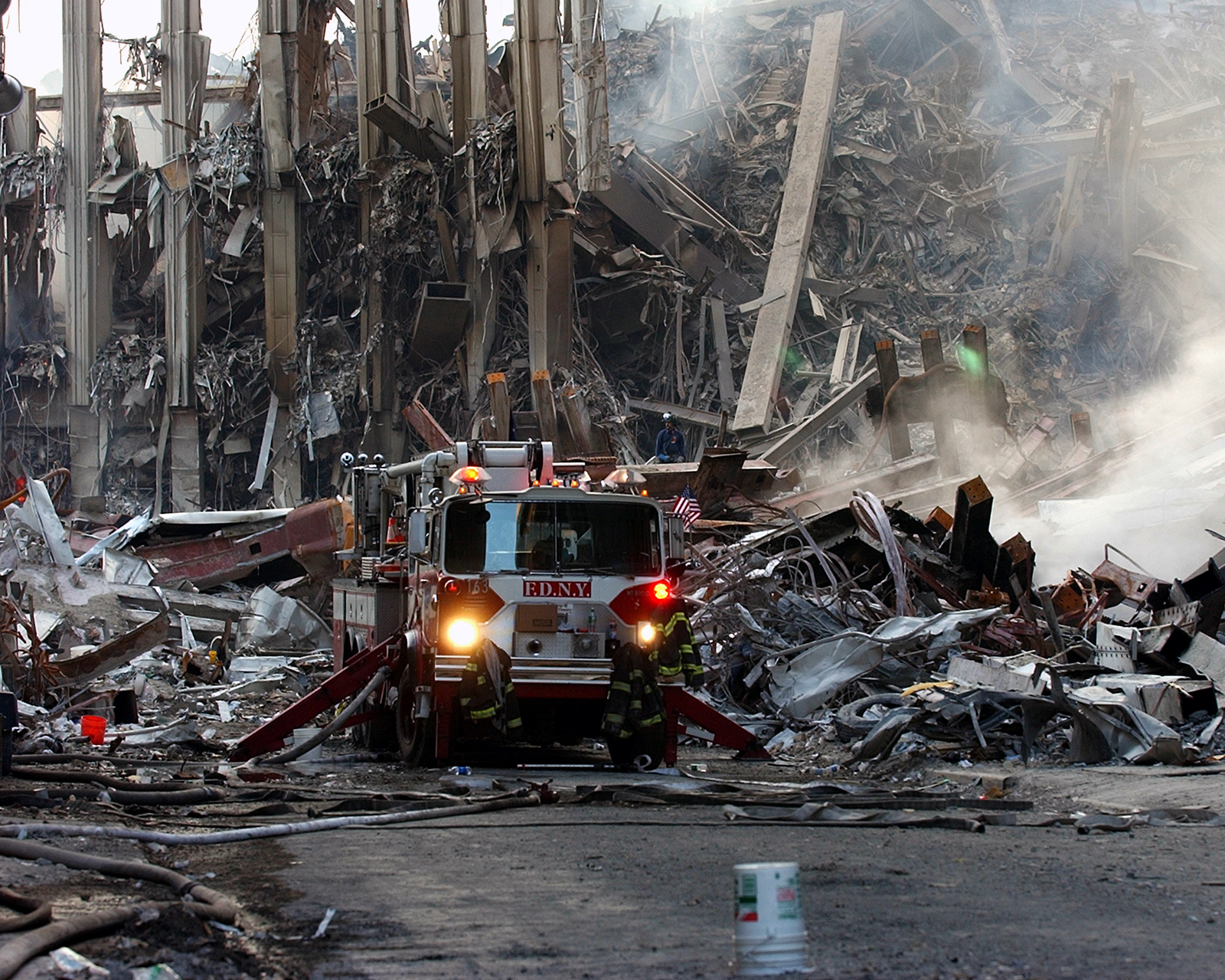 Ground Zero efter WTC 911 i New York den 16:e september 2001