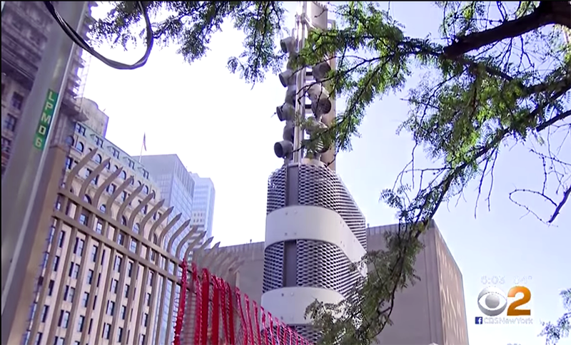 Mystery IT-towers in New York - Foto: CBS News