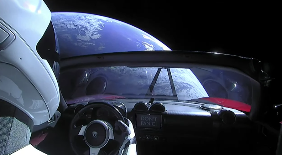 Starman i en Tesla Roadster - Foto: SpaceX