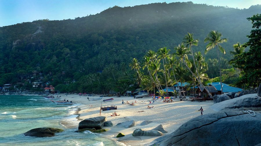 Thailand beach. Foto: Oğuz Şerbetci. Licens: Unsplash.com