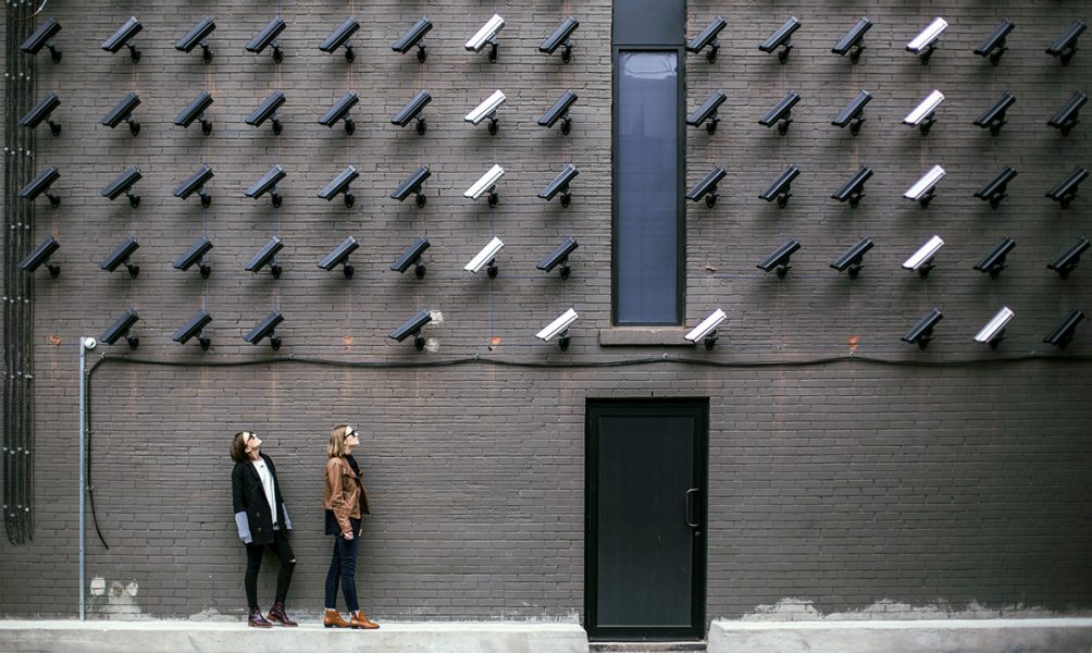 Privacy, övervakning. Foto: Burst.shopify.com. Licens: Pexels.com