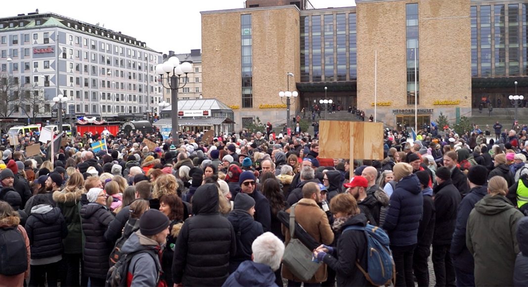 Tusenmannamarschen på Medborgarplatsen den 6 mars 2021. Foto: NewsVoice.se