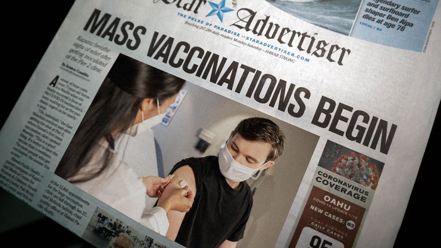 Du behöver fakta om du vill vaccinera dina barn. Foton av CDC och Little Plant. Licens: Unsplash.com. Montage: NewsVoice